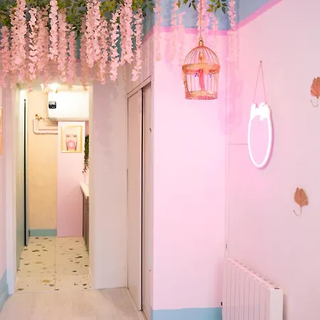 Appartement Chez Barbie - 2 Personnes - Insolite *