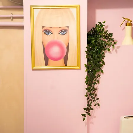 Chez Barbie - 2 Personnes - Insolite * Tarbes